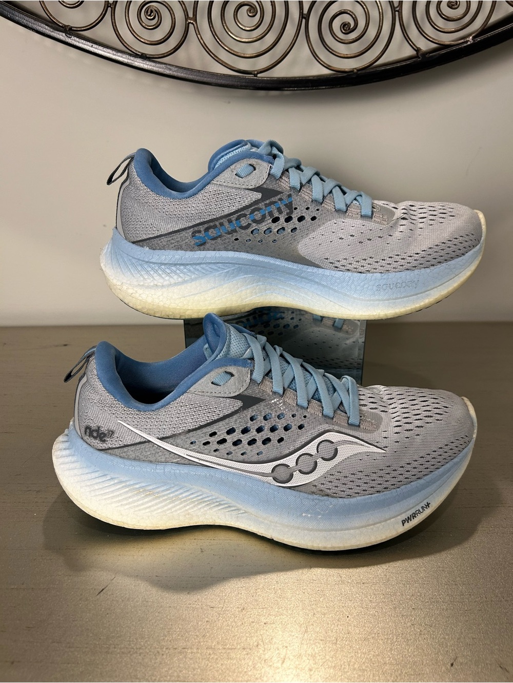 Saucony Women's Light Blue and Gray Running Shoes - Cushioned Trainer